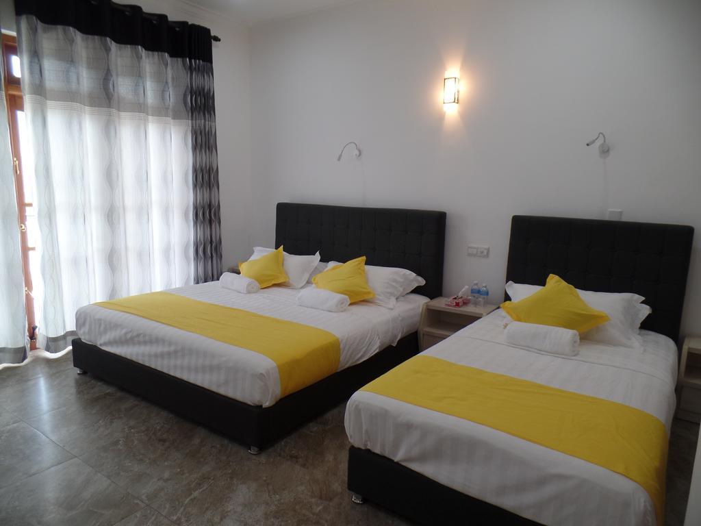 Kandyan Bluestar Villa Ruang foto