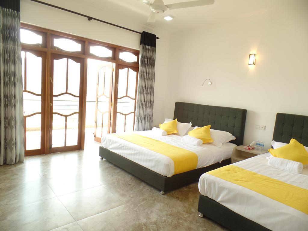 Kandyan Bluestar Villa Ruang foto
